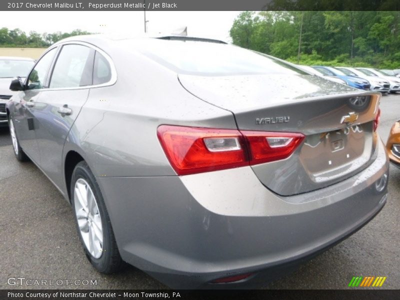 Pepperdust Metallic / Jet Black 2017 Chevrolet Malibu LT