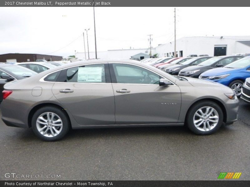 Pepperdust Metallic / Jet Black 2017 Chevrolet Malibu LT