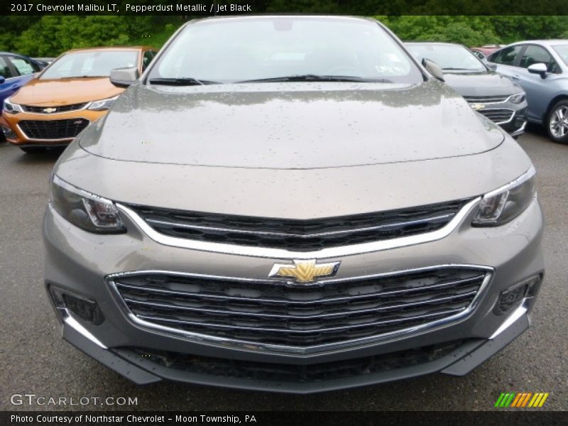 Pepperdust Metallic / Jet Black 2017 Chevrolet Malibu LT