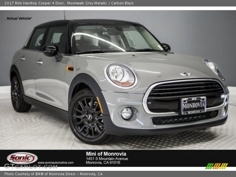 Moonwalk Grey Metallic / Carbon Black 2017 Mini Hardtop Cooper 4 Door
