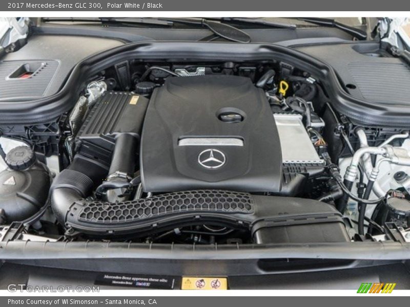 Polar White / Black 2017 Mercedes-Benz GLC 300