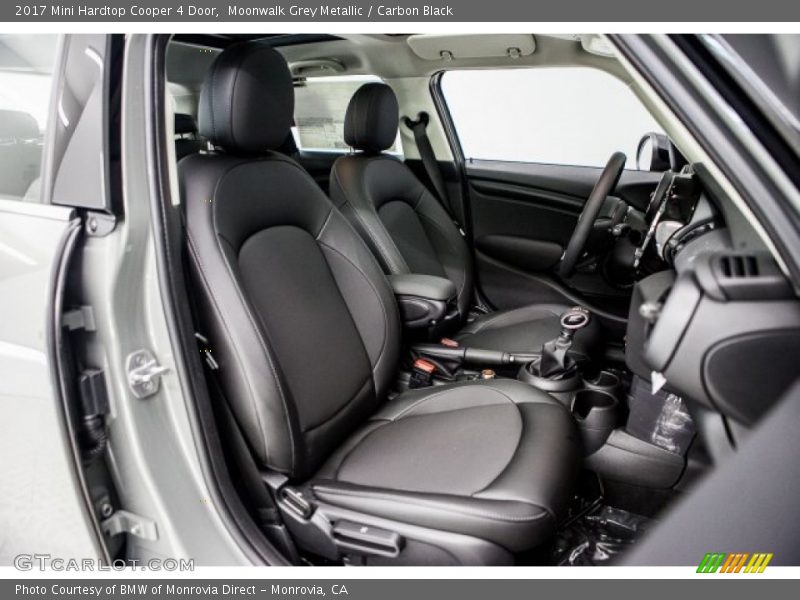 Moonwalk Grey Metallic / Carbon Black 2017 Mini Hardtop Cooper 4 Door