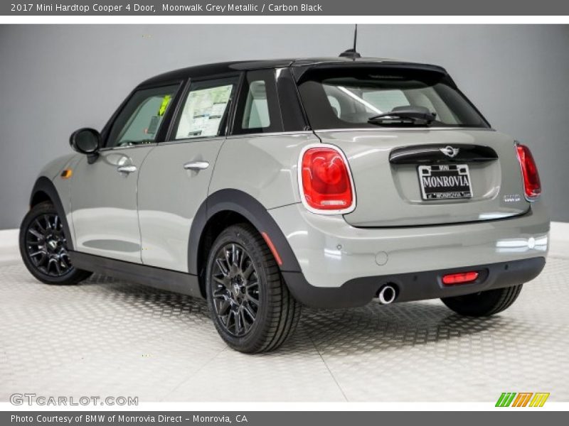 Moonwalk Grey Metallic / Carbon Black 2017 Mini Hardtop Cooper 4 Door