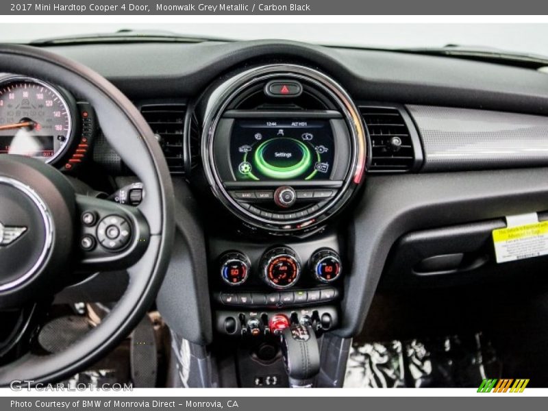 Moonwalk Grey Metallic / Carbon Black 2017 Mini Hardtop Cooper 4 Door