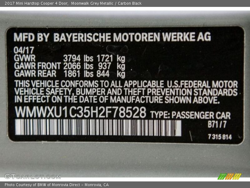 Moonwalk Grey Metallic / Carbon Black 2017 Mini Hardtop Cooper 4 Door
