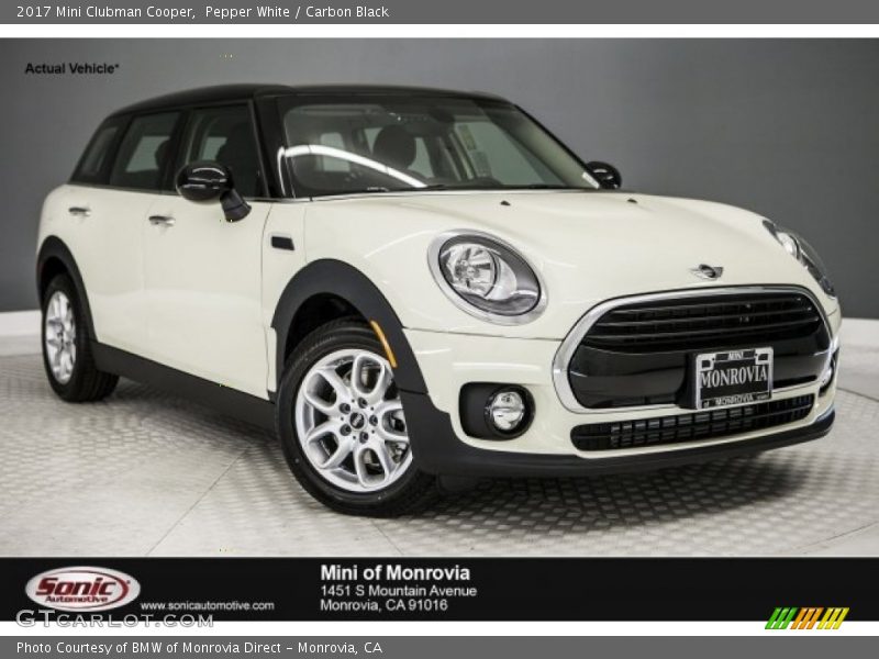 Pepper White / Carbon Black 2017 Mini Clubman Cooper