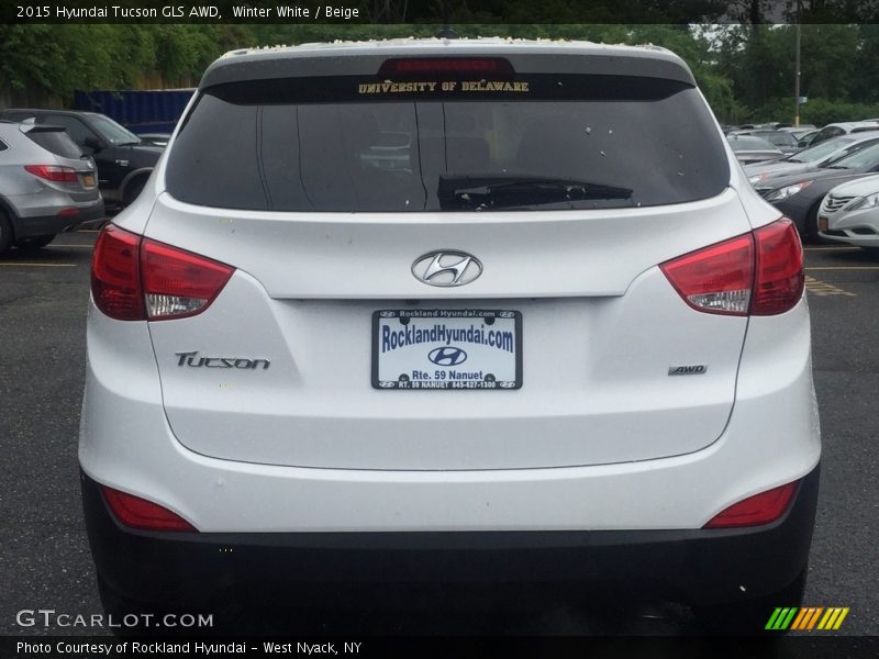 Winter White / Beige 2015 Hyundai Tucson GLS AWD