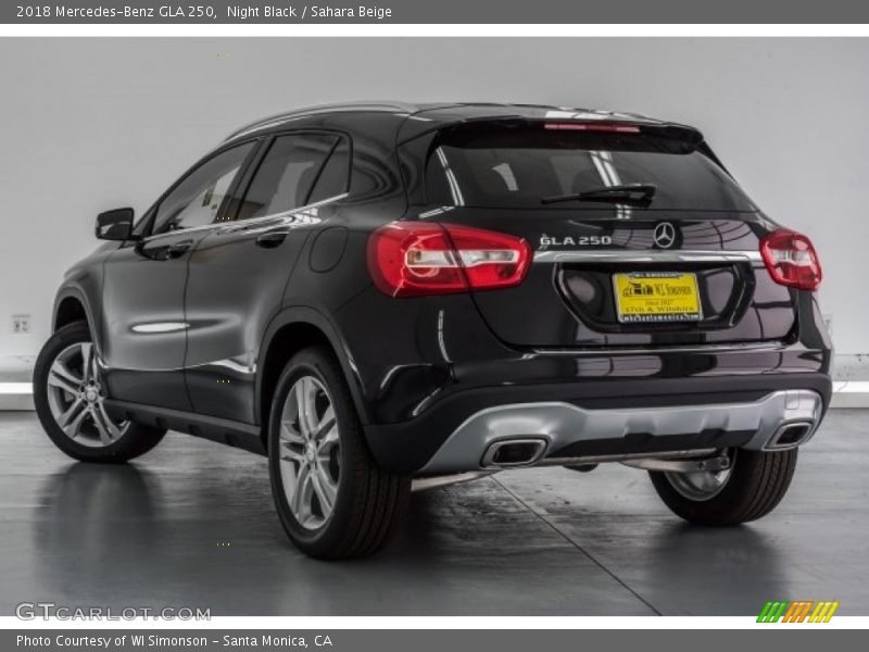 Night Black / Sahara Beige 2018 Mercedes-Benz GLA 250