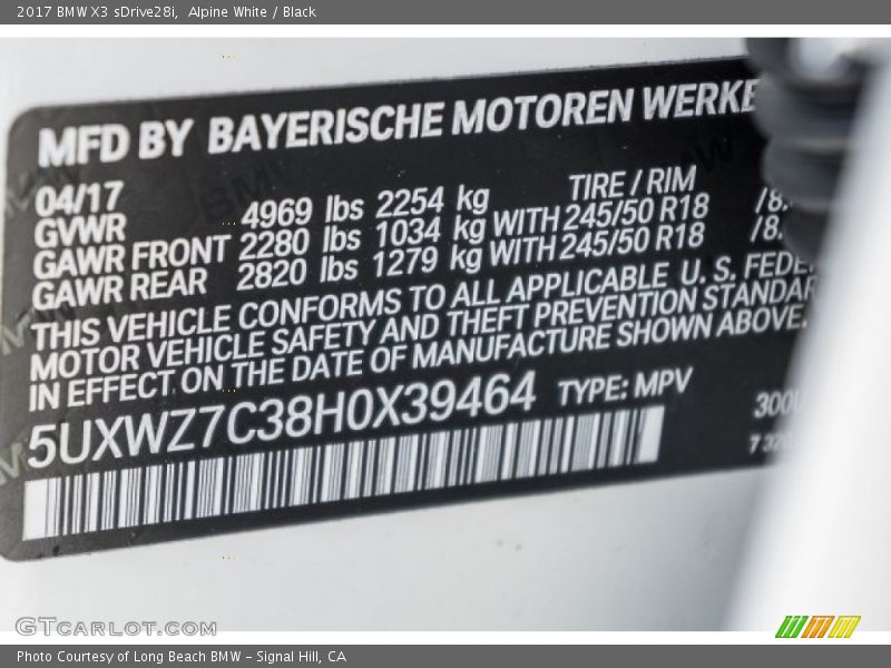 Alpine White / Black 2017 BMW X3 sDrive28i