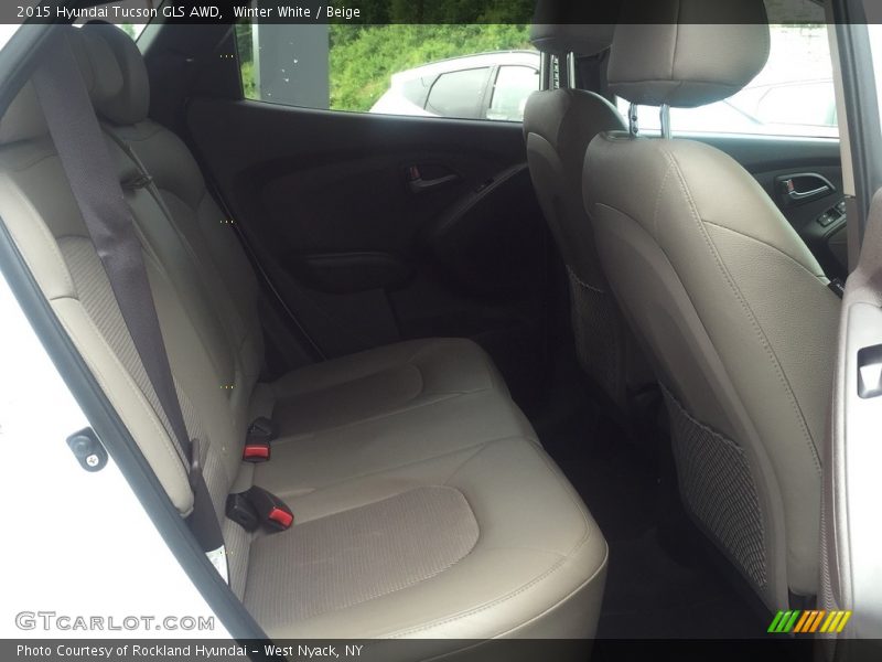 Winter White / Beige 2015 Hyundai Tucson GLS AWD