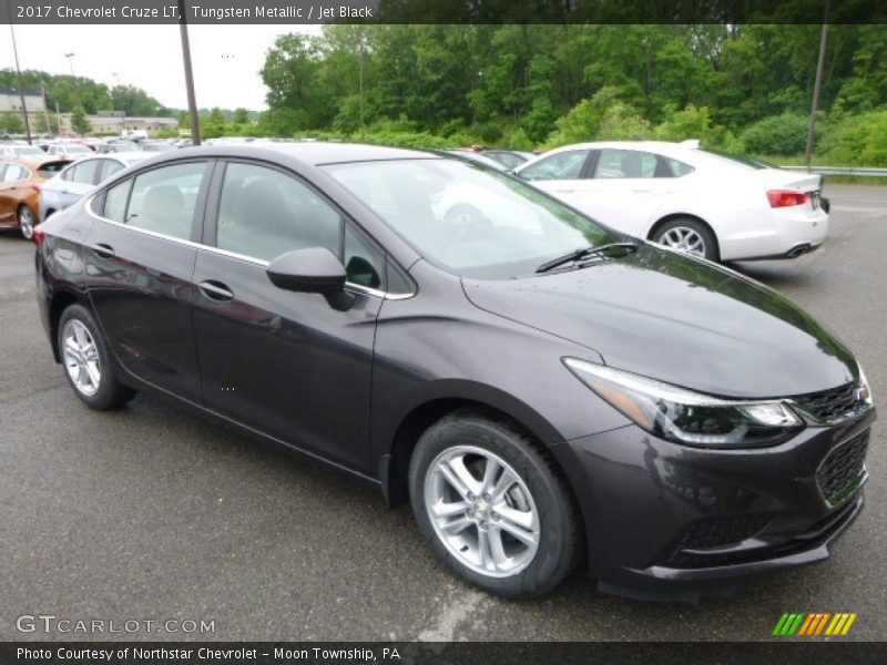 Tungsten Metallic / Jet Black 2017 Chevrolet Cruze LT