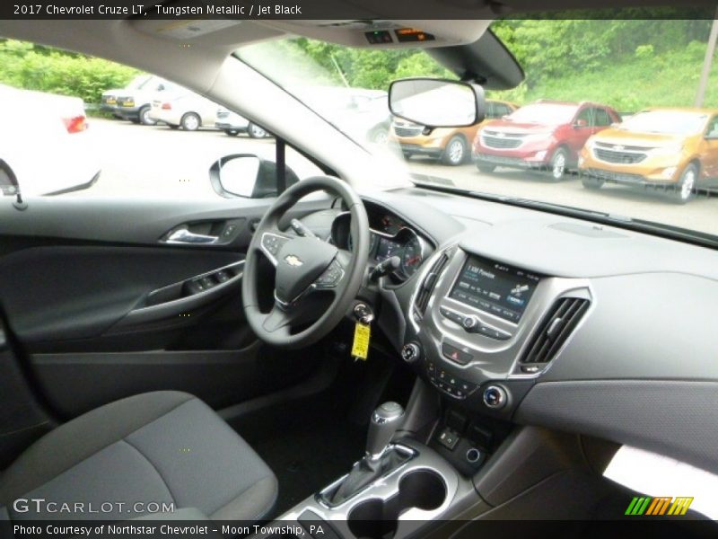 Tungsten Metallic / Jet Black 2017 Chevrolet Cruze LT