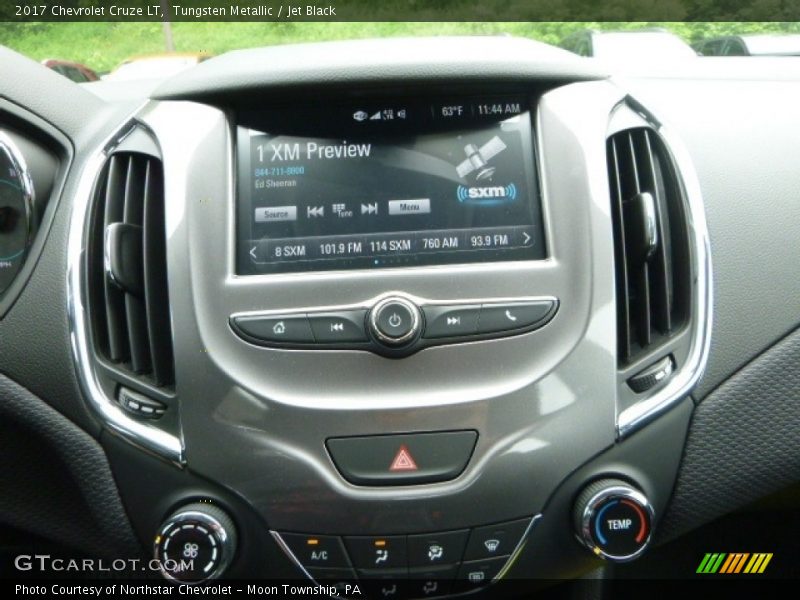 Tungsten Metallic / Jet Black 2017 Chevrolet Cruze LT