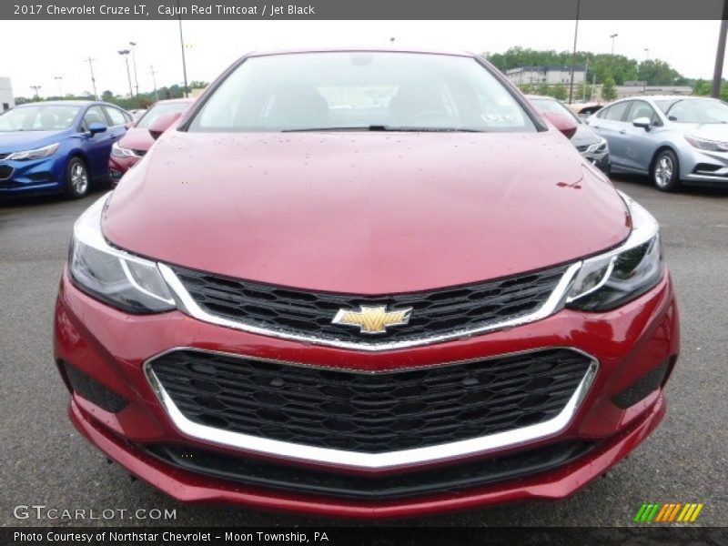 Cajun Red Tintcoat / Jet Black 2017 Chevrolet Cruze LT