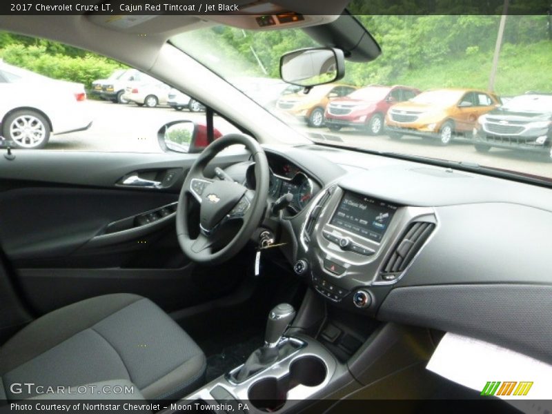 Cajun Red Tintcoat / Jet Black 2017 Chevrolet Cruze LT