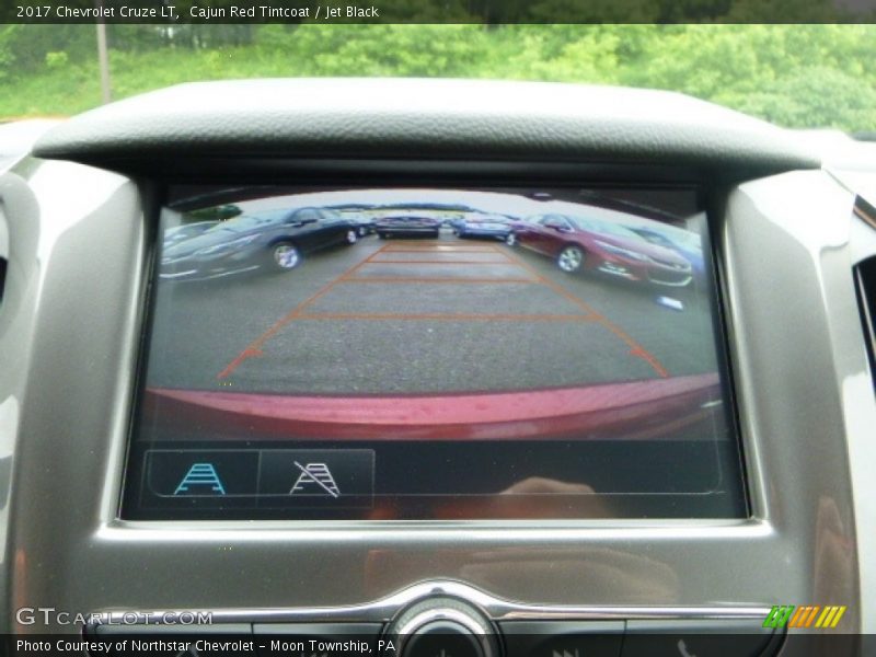 Cajun Red Tintcoat / Jet Black 2017 Chevrolet Cruze LT