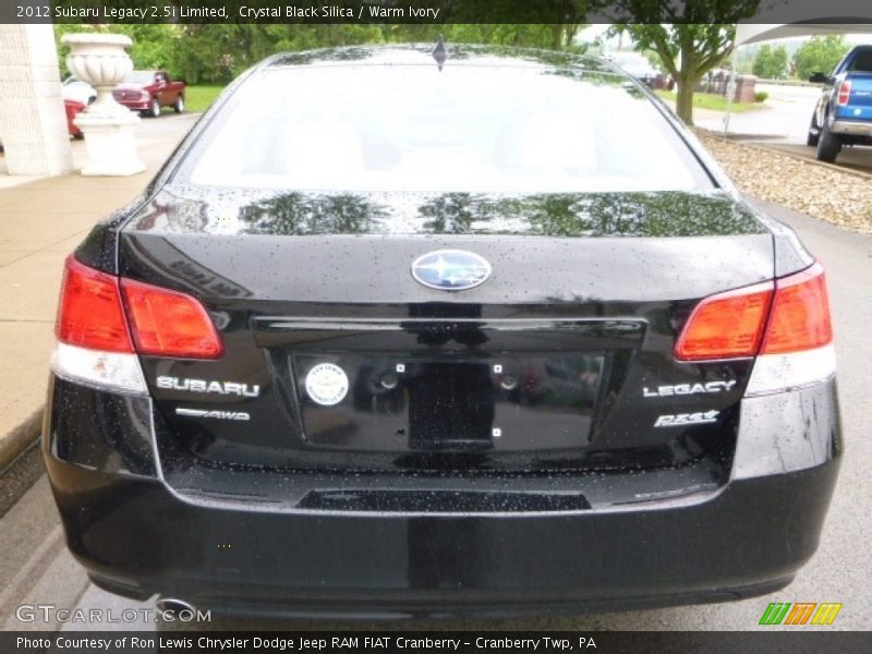 Crystal Black Silica / Warm Ivory 2012 Subaru Legacy 2.5i Limited