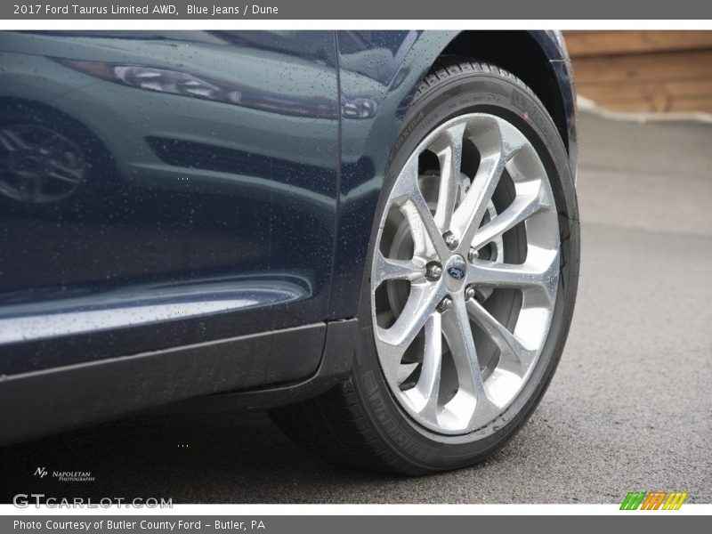 Blue Jeans / Dune 2017 Ford Taurus Limited AWD