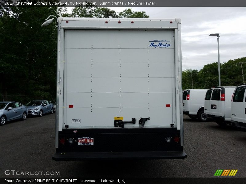 Summit White / Medium Pewter 2017 Chevrolet Express Cutaway 4500 Moving Van