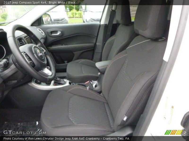 Bright White / Black 2017 Jeep Compass Sport 4x4