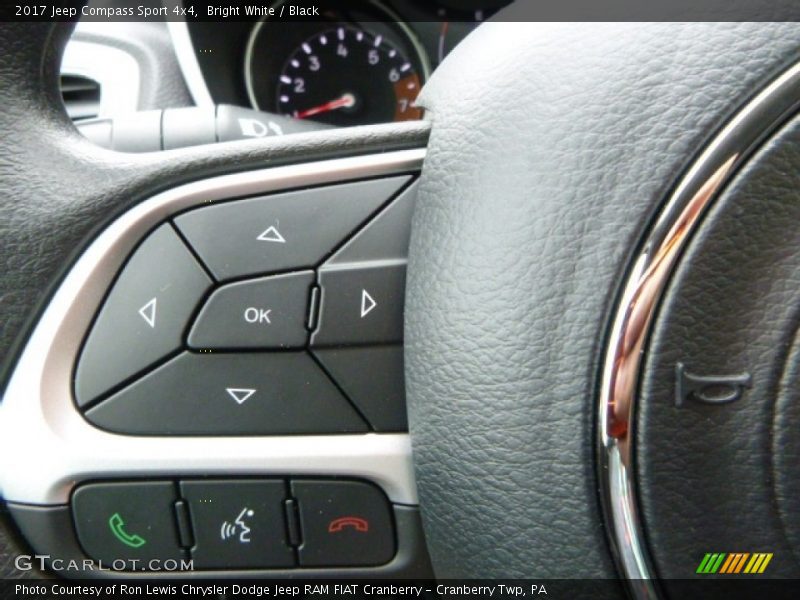 Bright White / Black 2017 Jeep Compass Sport 4x4
