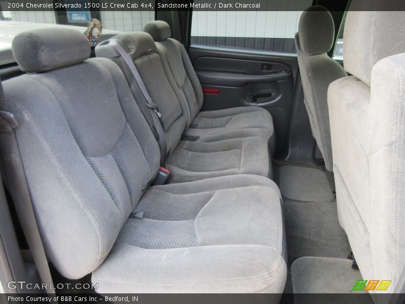 Sandstone Metallic / Dark Charcoal 2004 Chevrolet Silverado 1500 LS Crew Cab 4x4