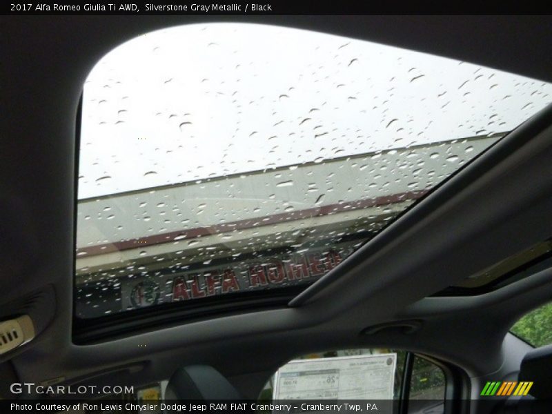 Silverstone Gray Metallic / Black 2017 Alfa Romeo Giulia Ti AWD