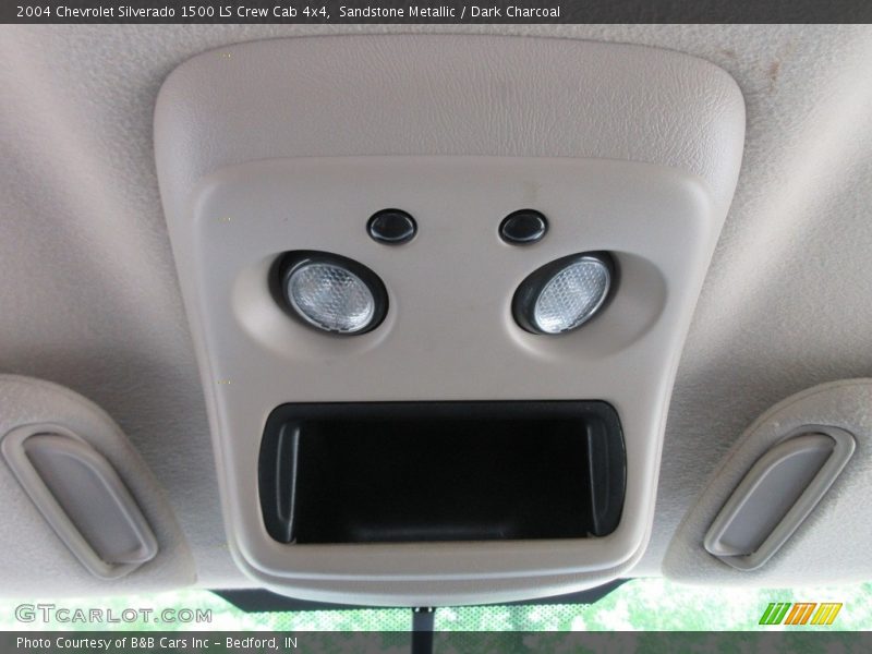 Sandstone Metallic / Dark Charcoal 2004 Chevrolet Silverado 1500 LS Crew Cab 4x4