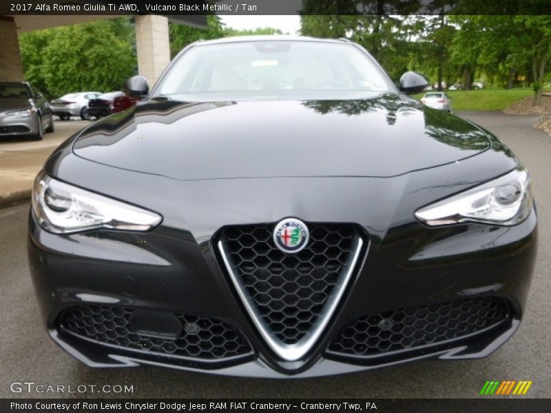 Vulcano Black Metallic / Tan 2017 Alfa Romeo Giulia Ti AWD