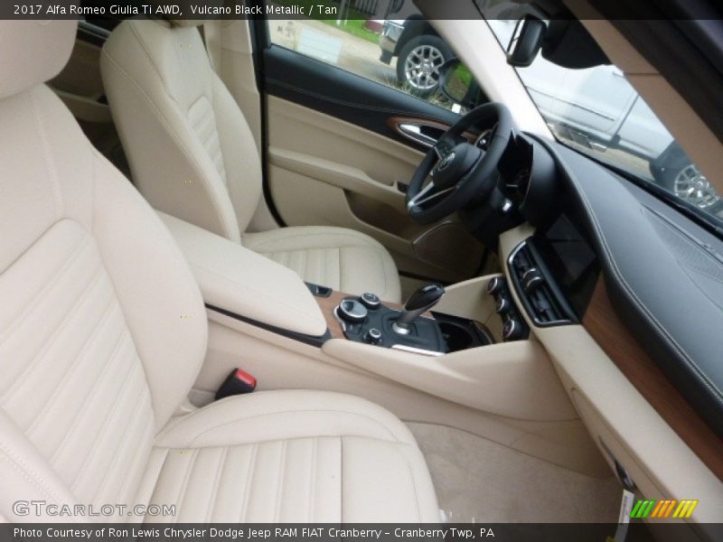  2017 Giulia Ti AWD Tan Interior