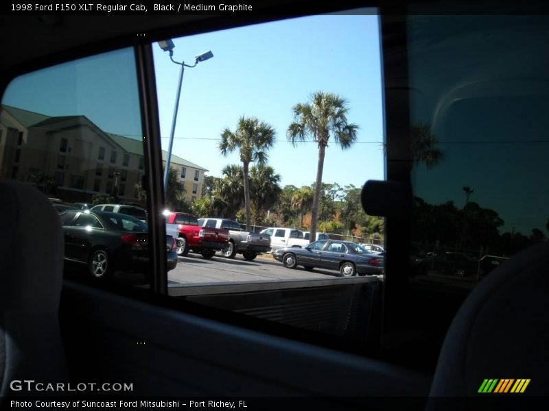 Black / Medium Graphite 1998 Ford F150 XLT Regular Cab