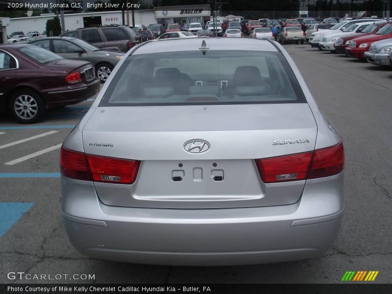 Bright Silver / Gray 2009 Hyundai Sonata GLS