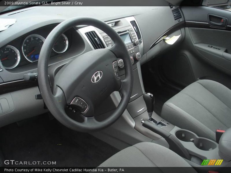 Bright Silver / Gray 2009 Hyundai Sonata GLS
