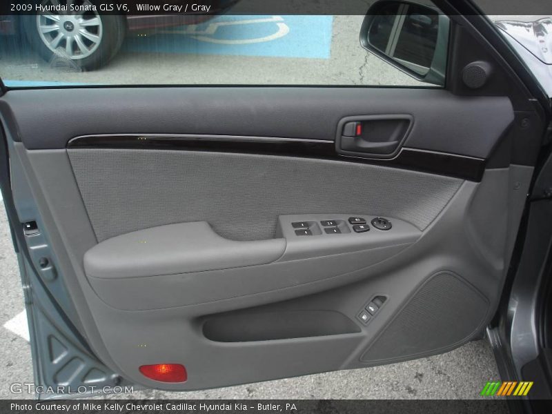 Willow Gray / Gray 2009 Hyundai Sonata GLS V6