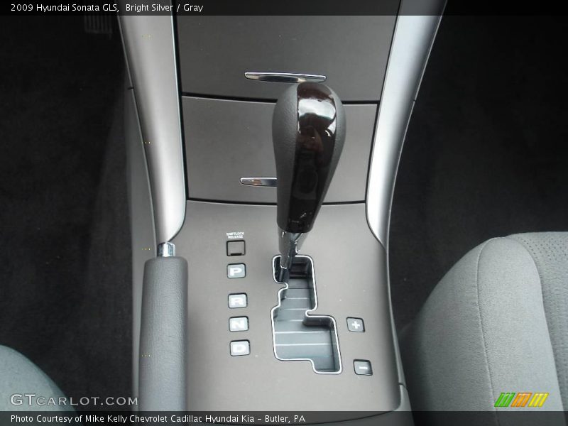 Bright Silver / Gray 2009 Hyundai Sonata GLS