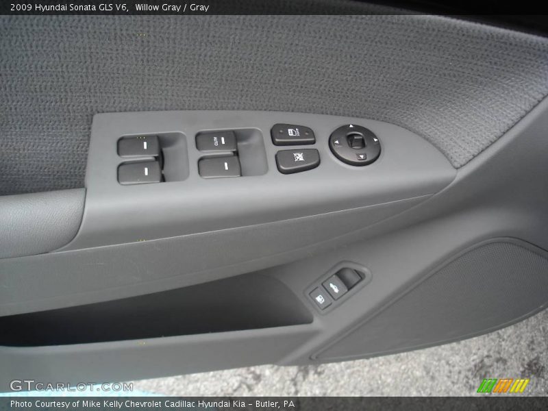 Willow Gray / Gray 2009 Hyundai Sonata GLS V6