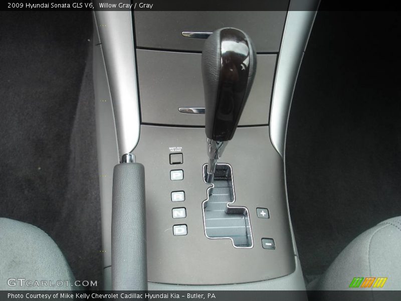 Willow Gray / Gray 2009 Hyundai Sonata GLS V6