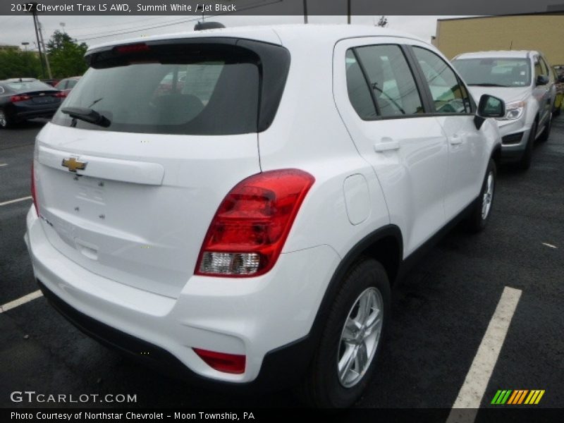 Summit White / Jet Black 2017 Chevrolet Trax LS AWD