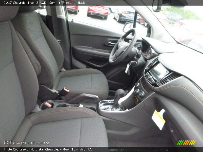 Summit White / Jet Black 2017 Chevrolet Trax LS AWD