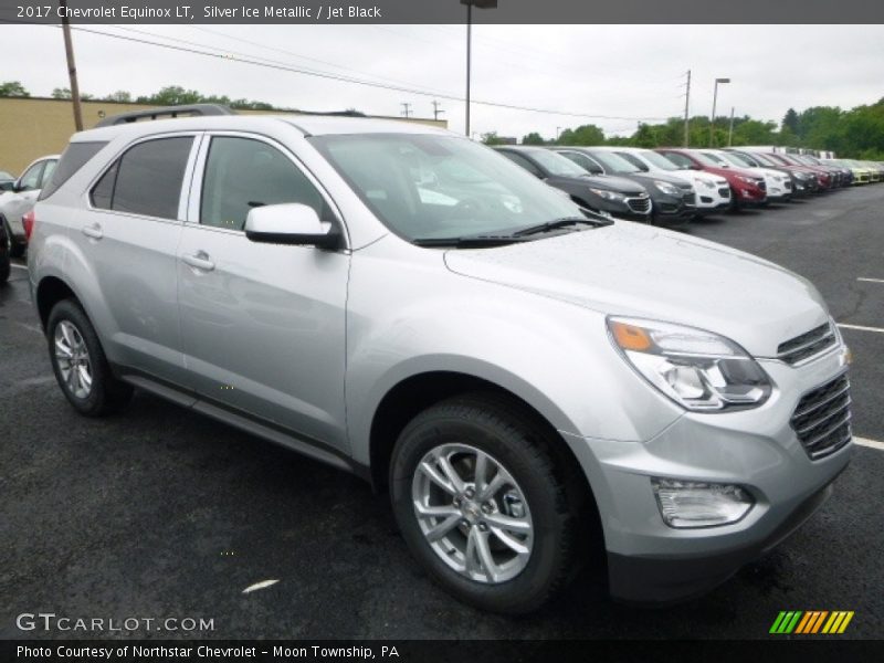 Silver Ice Metallic / Jet Black 2017 Chevrolet Equinox LT