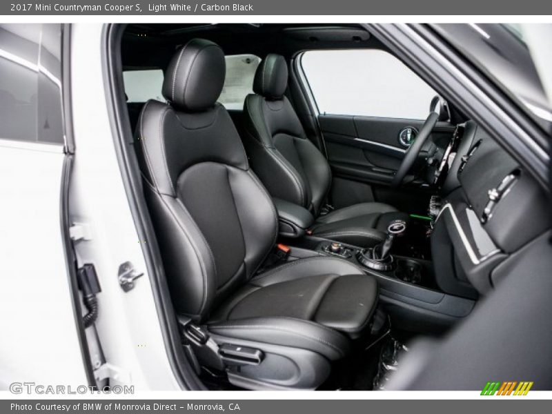 Light White / Carbon Black 2017 Mini Countryman Cooper S