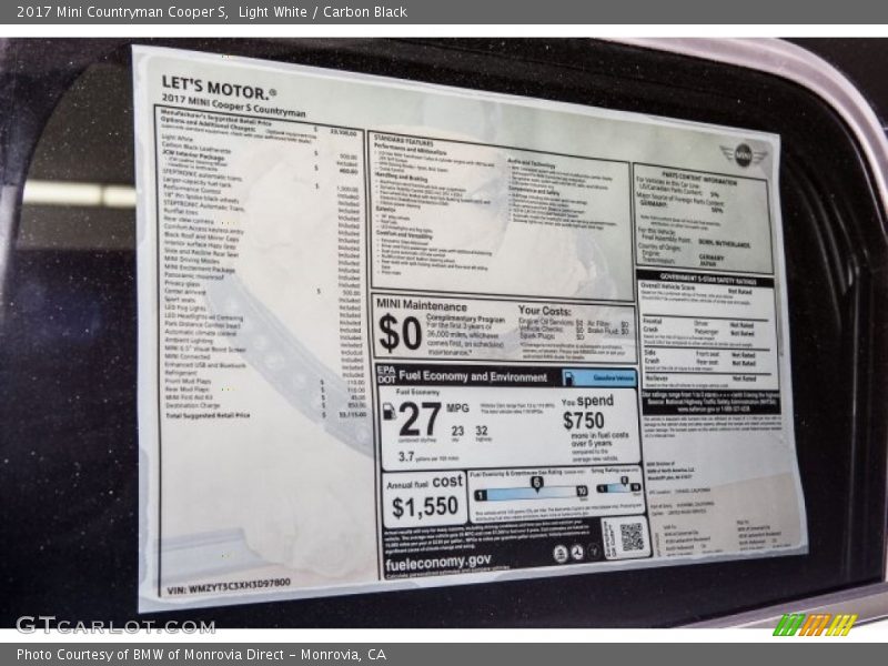 Light White / Carbon Black 2017 Mini Countryman Cooper S