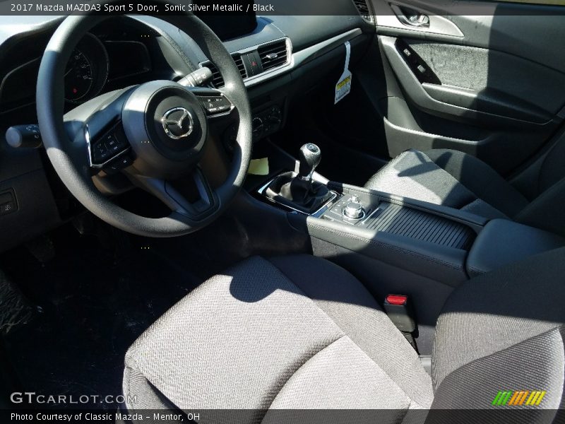 Sonic Silver Metallic / Black 2017 Mazda MAZDA3 Sport 5 Door