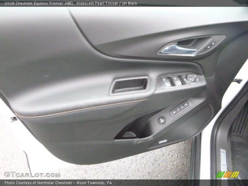 Iridescent Pearl Tricoat / Jet Black 2018 Chevrolet Equinox Premier AWD