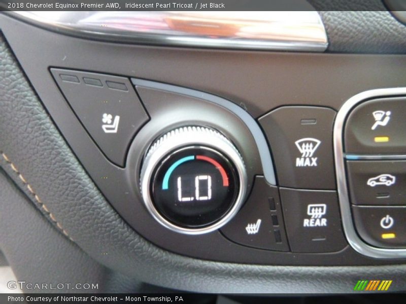 Iridescent Pearl Tricoat / Jet Black 2018 Chevrolet Equinox Premier AWD