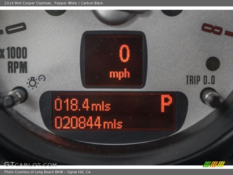 Pepper White / Carbon Black 2014 Mini Cooper Clubman