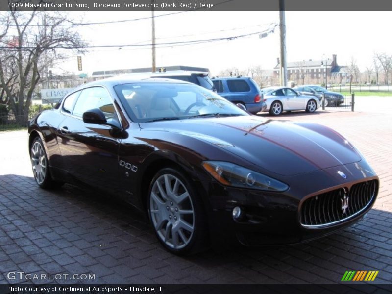 Bordeaux Pontevecchio (Dark Red) / Beige 2009 Maserati GranTurismo