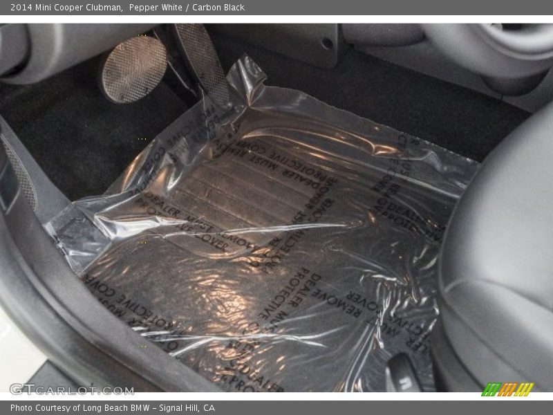 Pepper White / Carbon Black 2014 Mini Cooper Clubman