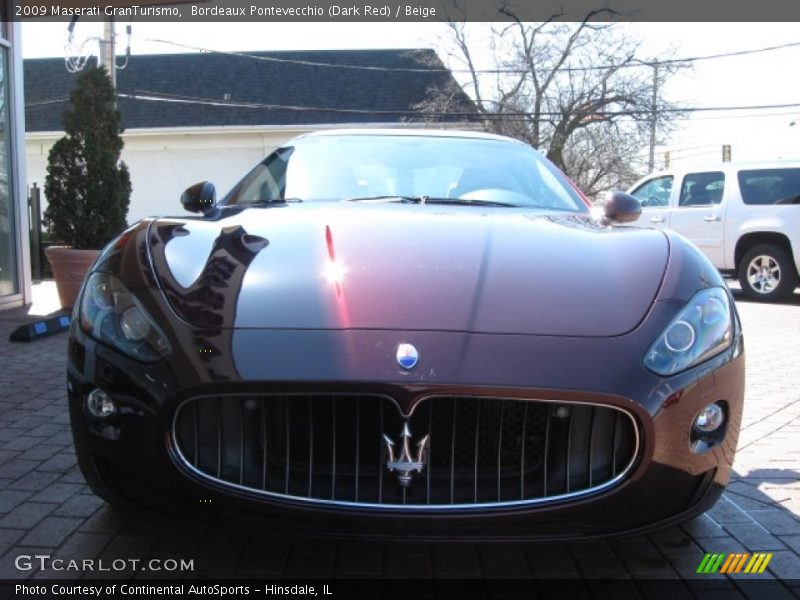 Bordeaux Pontevecchio (Dark Red) / Beige 2009 Maserati GranTurismo