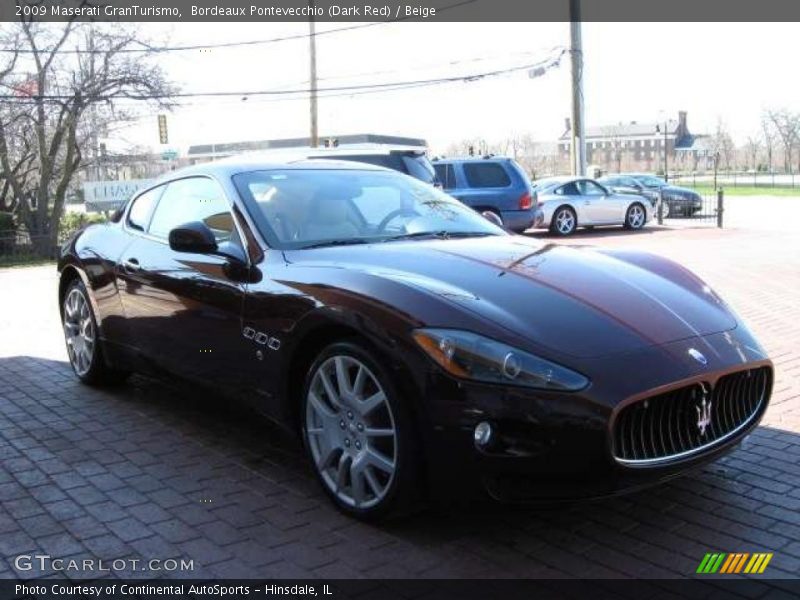 Bordeaux Pontevecchio (Dark Red) / Beige 2009 Maserati GranTurismo